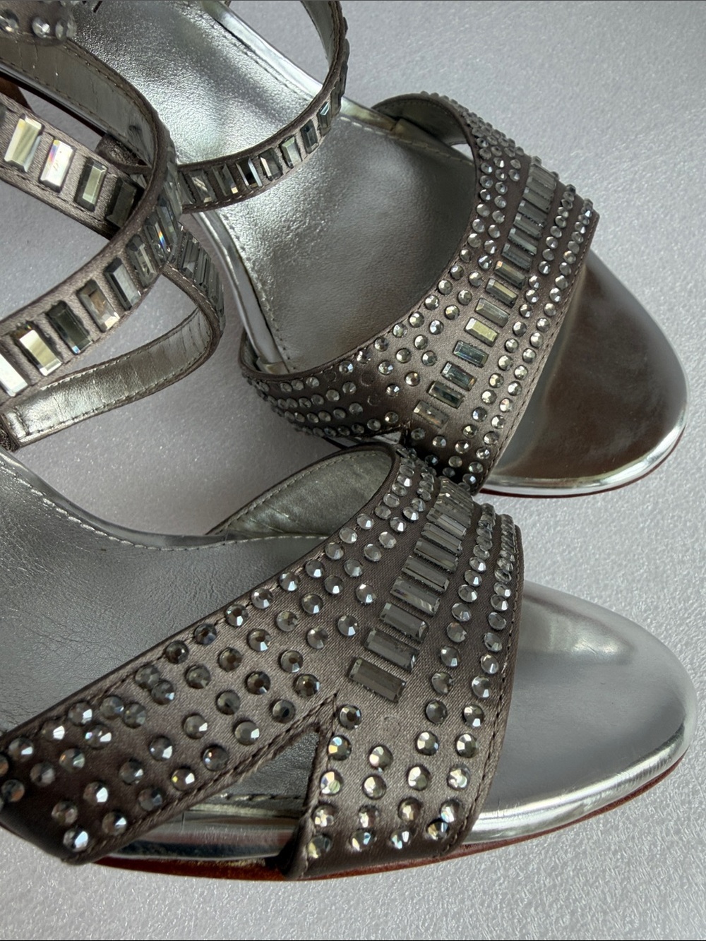 ANTONIO MELANI Tess Silver Rhinestone Strappy Heels Sandals Size 9M - Picture 5 of 15